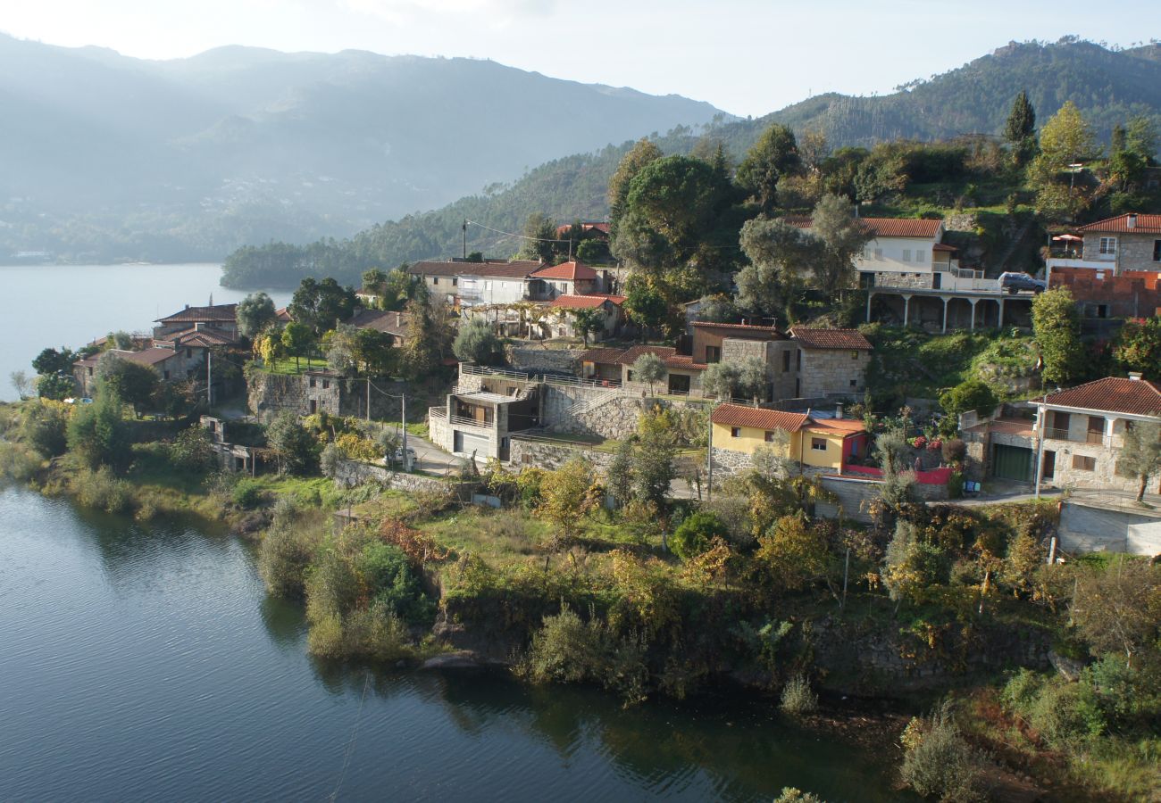 Apartamento em Gerês - Apartamento Pôr do Sol T2