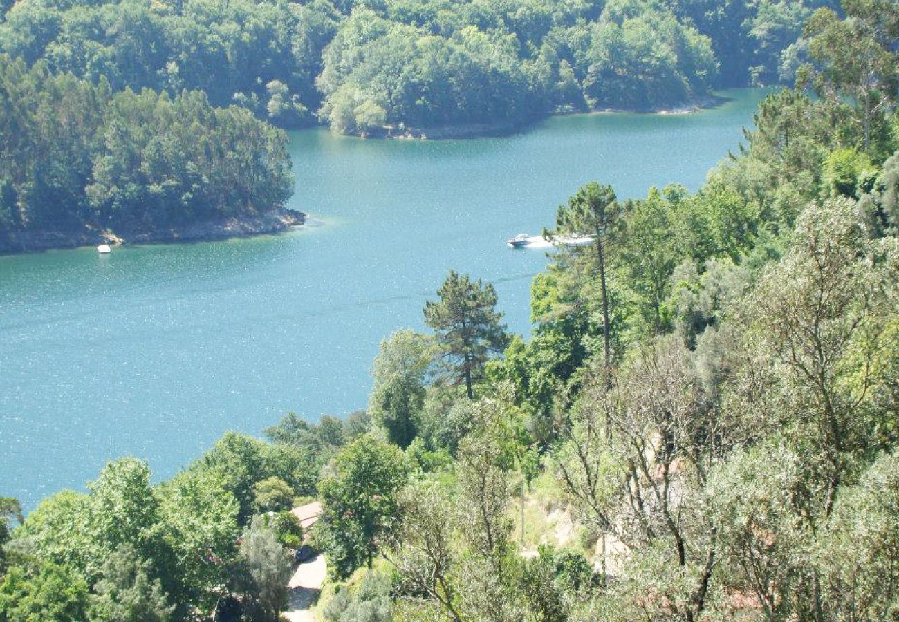 Casa em Gerês - Olival Vila do Conde