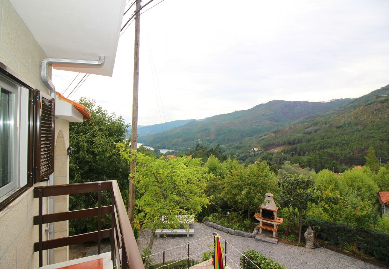 Apartamento em Gerês - Apartamento T3 - Casa Feijão