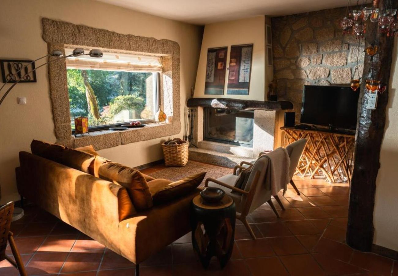 Casa rural em Gerês - Quinta do Caneiro