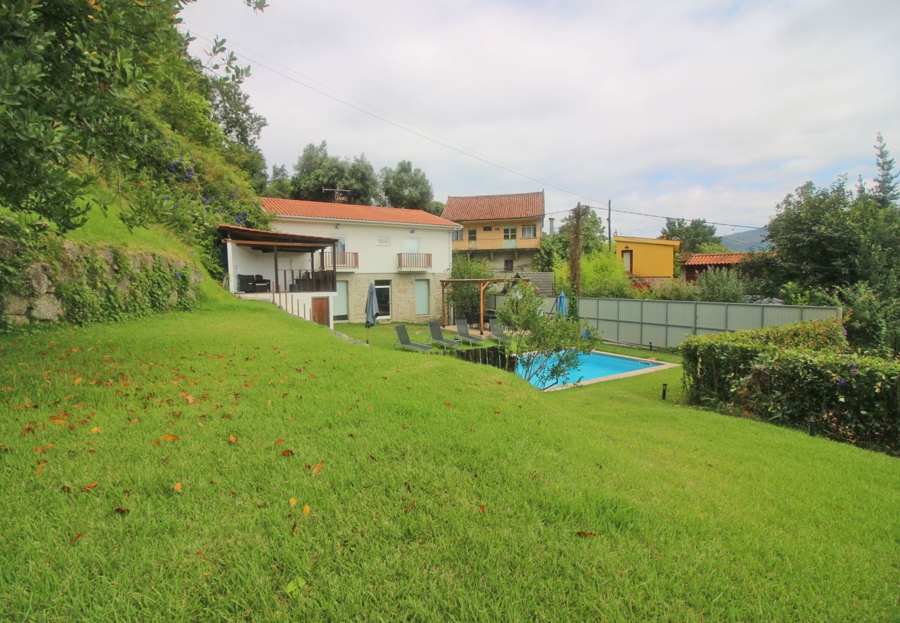 Villa em Gerês - Casa da Pontelha