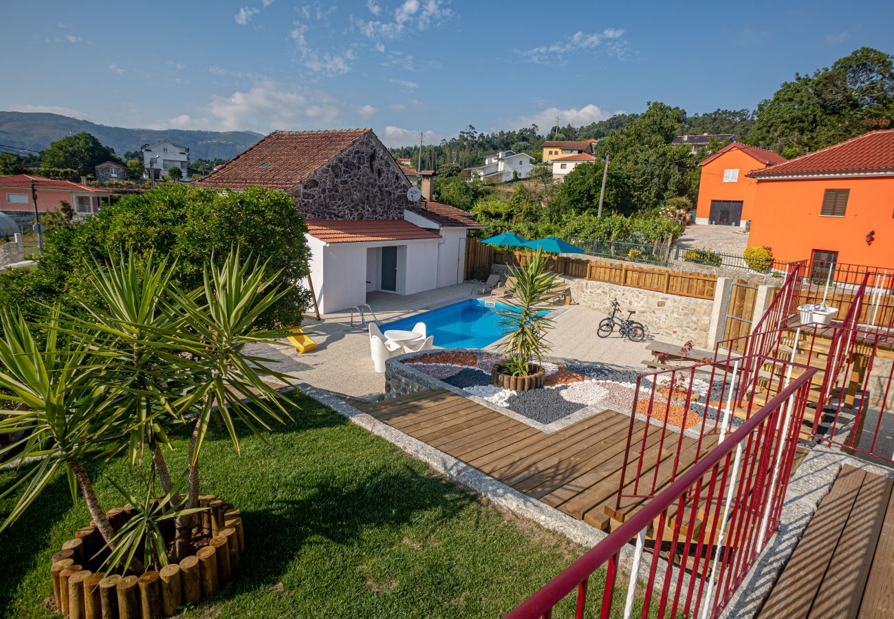 Alojamento de turismo rural em Arcos de Valdevez - Casa da Clarinha