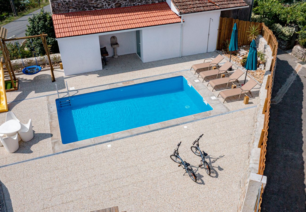 Alojamento de turismo rural em Arcos de Valdevez - Casa da Clarinha