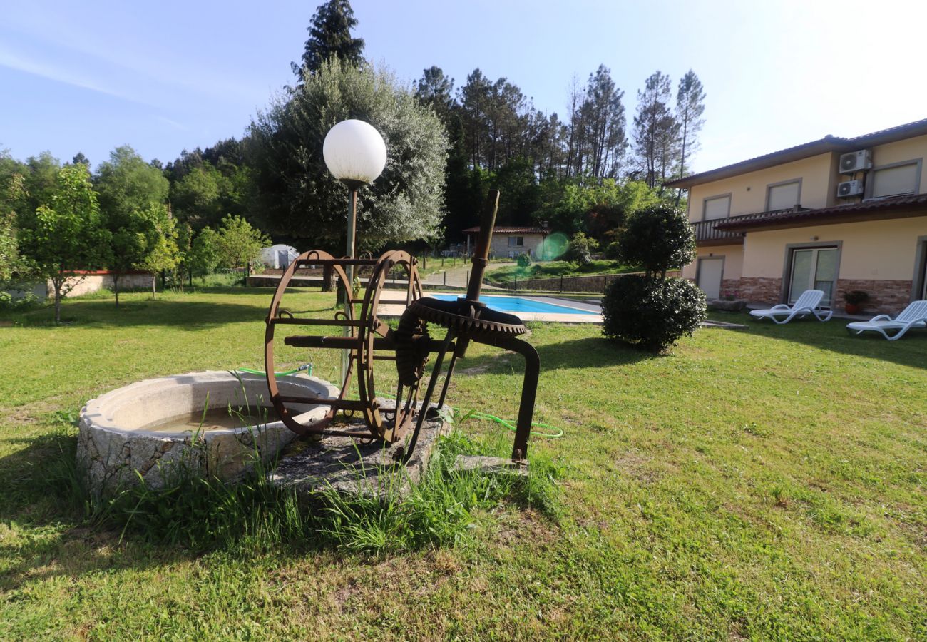 Casa em Campo do Gerês - Outeiro do Moinho