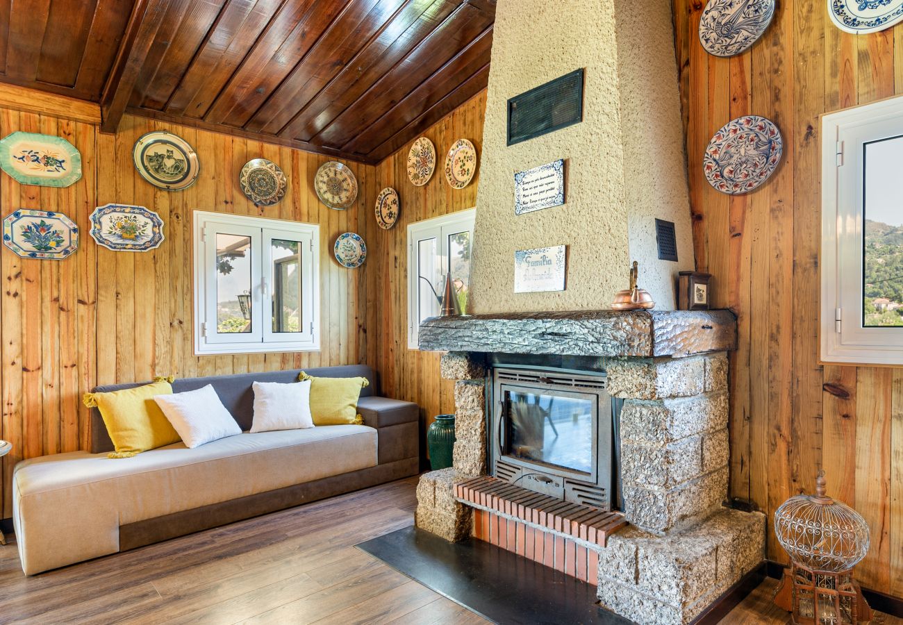 Chalet em Gerês - Chalé da Caniçada