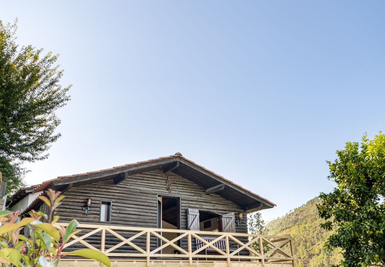 Chalet em Gerês - Chalé da Caniçada