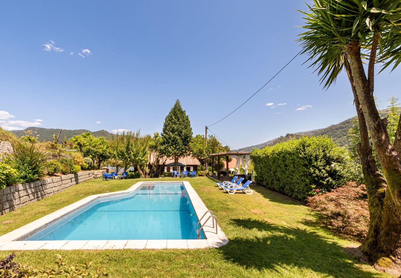 Chalet em Gerês - Chalé da Caniçada