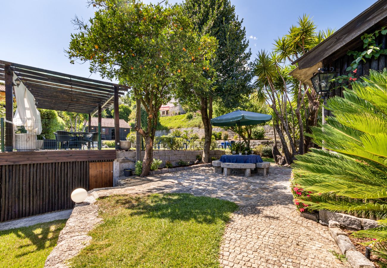 Chalet em Gerês - Chalé da Caniçada