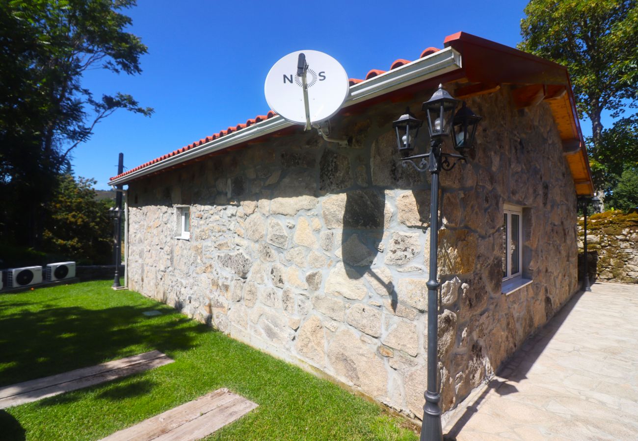 Casa rural em Montalegre - Casa de Padrões