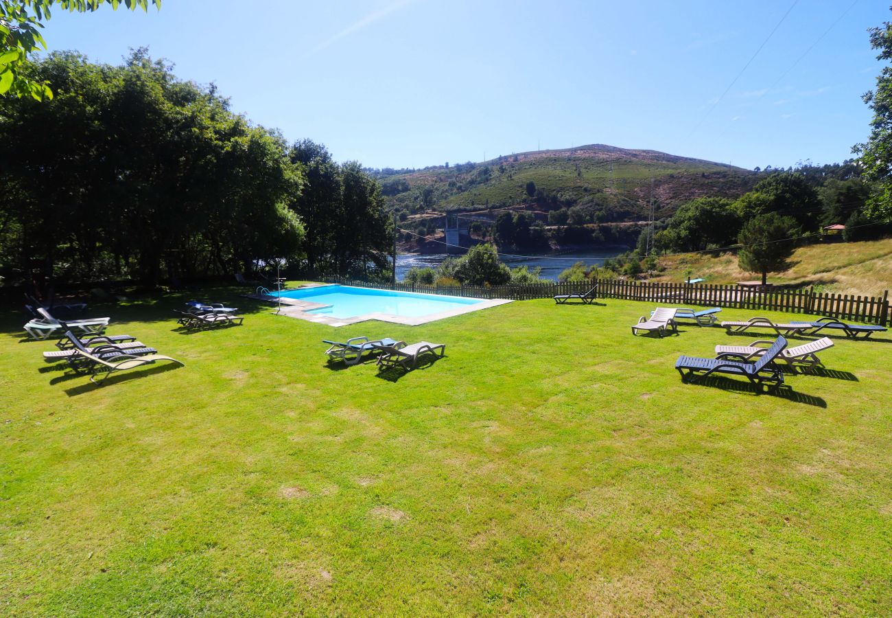 Casa rural em Montalegre - Casa de Padrões