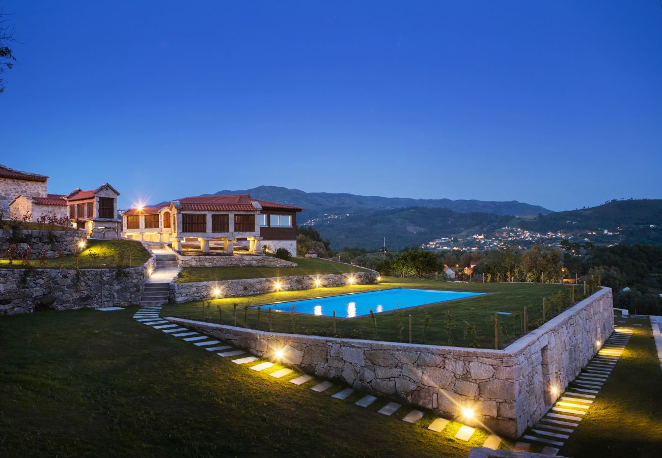 Casa rural em Arcos de Valdevez - Casa MÃE - Casas de Selim