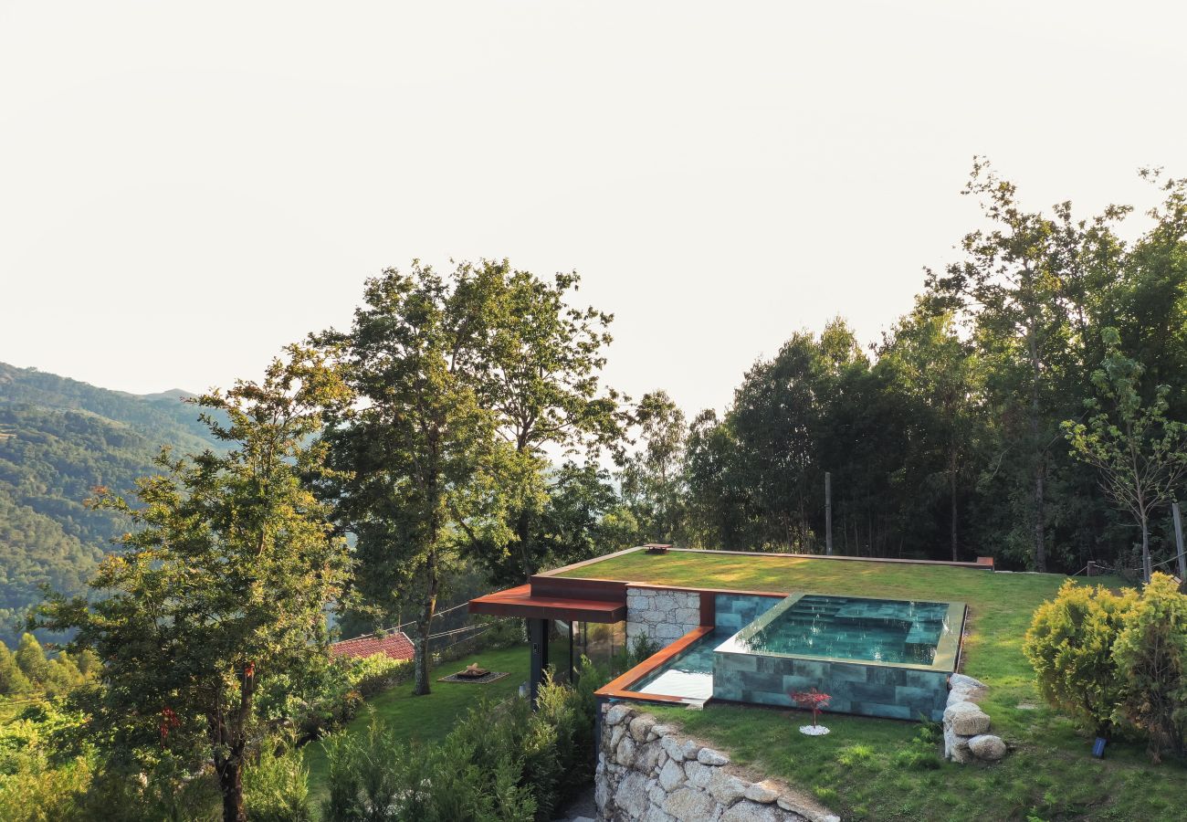 Bungalow em Terras de Bouro - Bungalow Rústico - Carvalheira CountryHouse Gerês