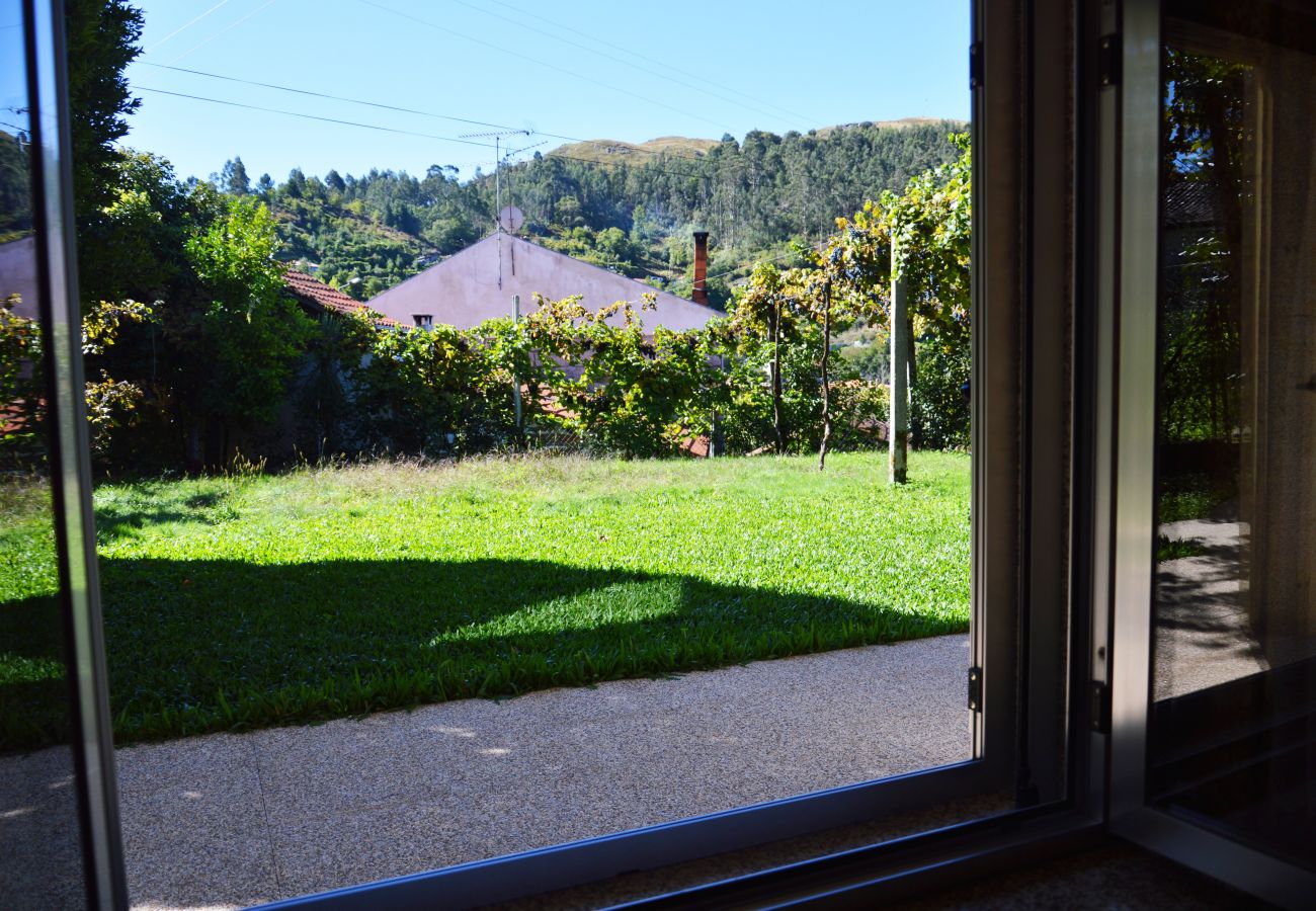 Cottage in Gerês - Casa da Mineira T2