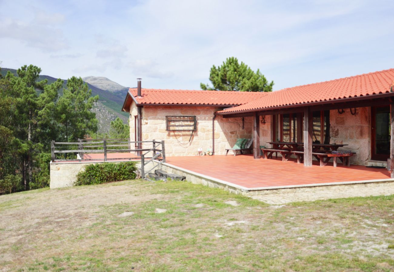 Cottage in Gerês - Casa Vale das Mós