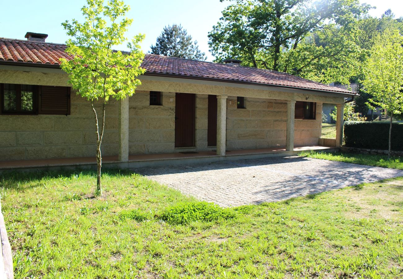 Bungalow in Campo do Gerês - Bungalows Azevinho Serra do Gerês