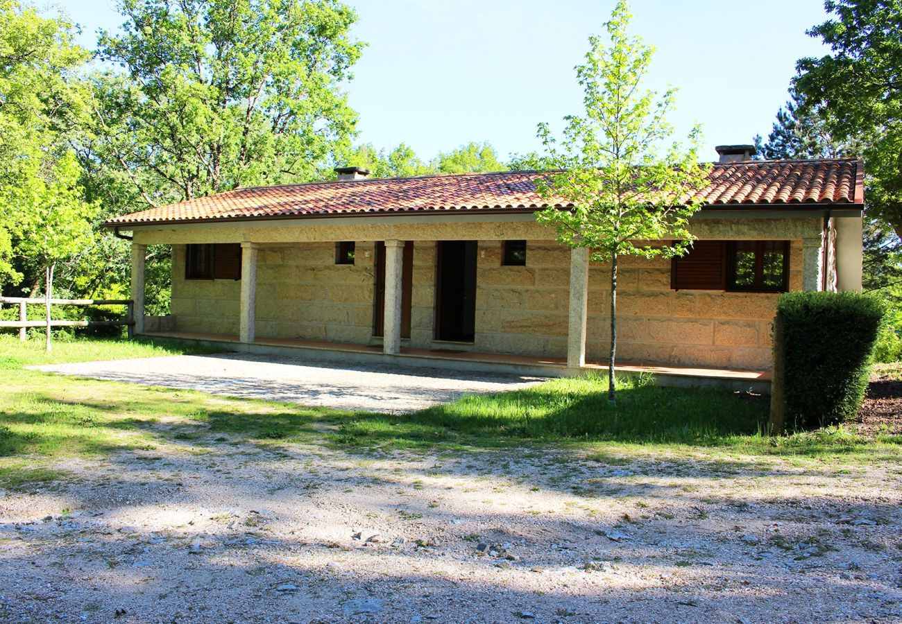 Bungalow in Campo do Gerês - Bungalows Azevinho Serra do Gerês