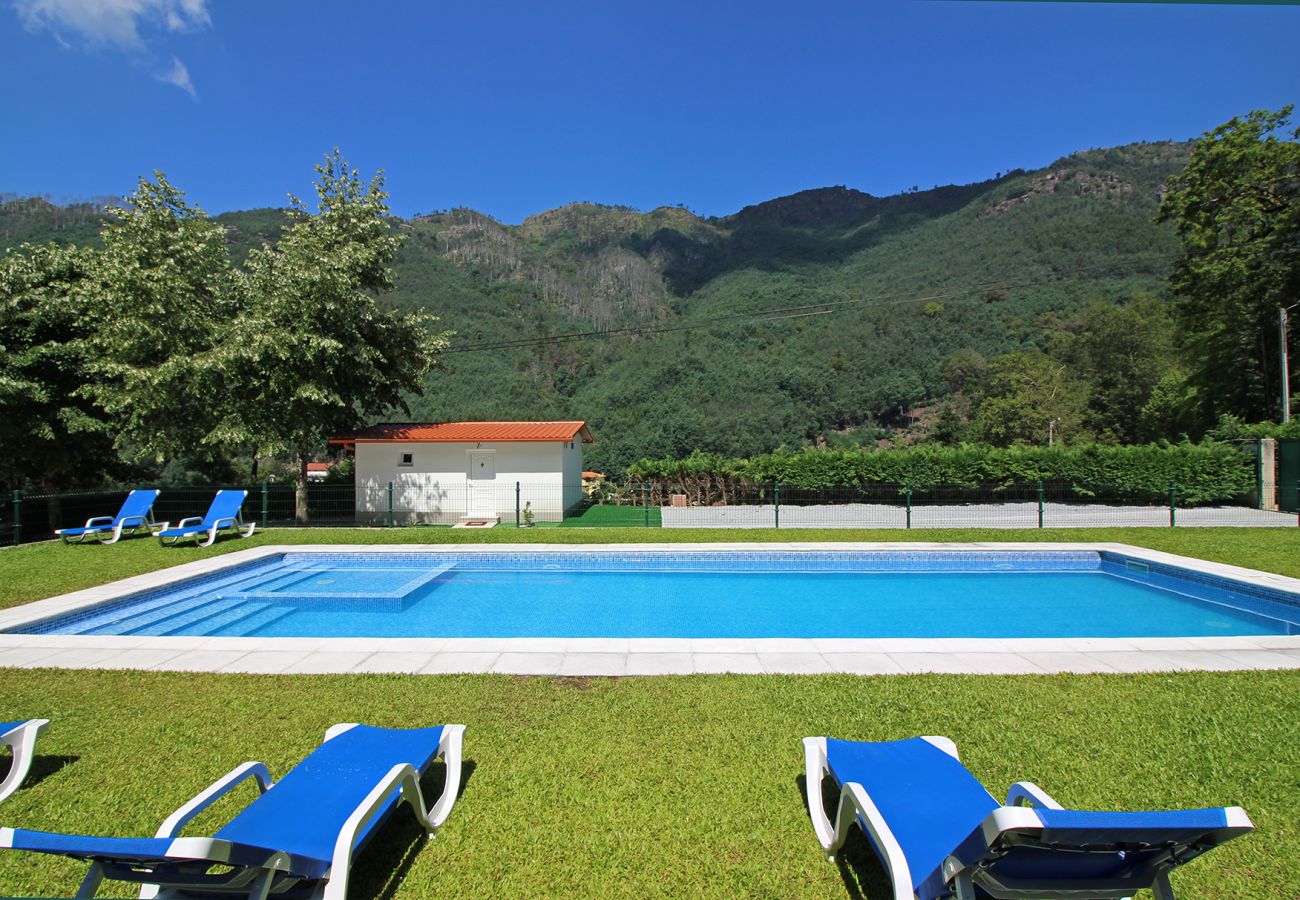 Bungalow in Gerês - Vivenda Príncipe  T1