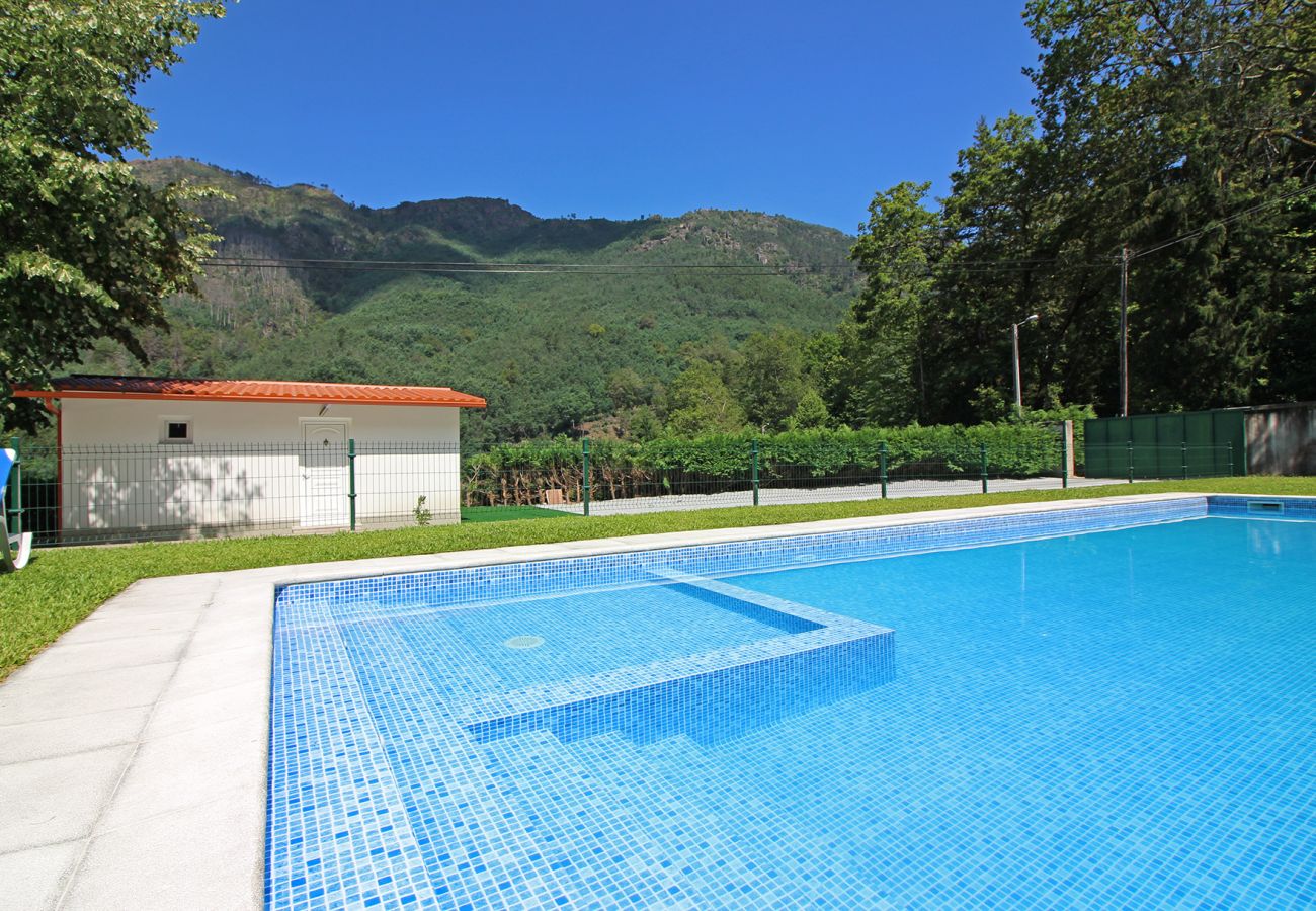 Bungalow in Gerês - Vivenda Príncipe  T1