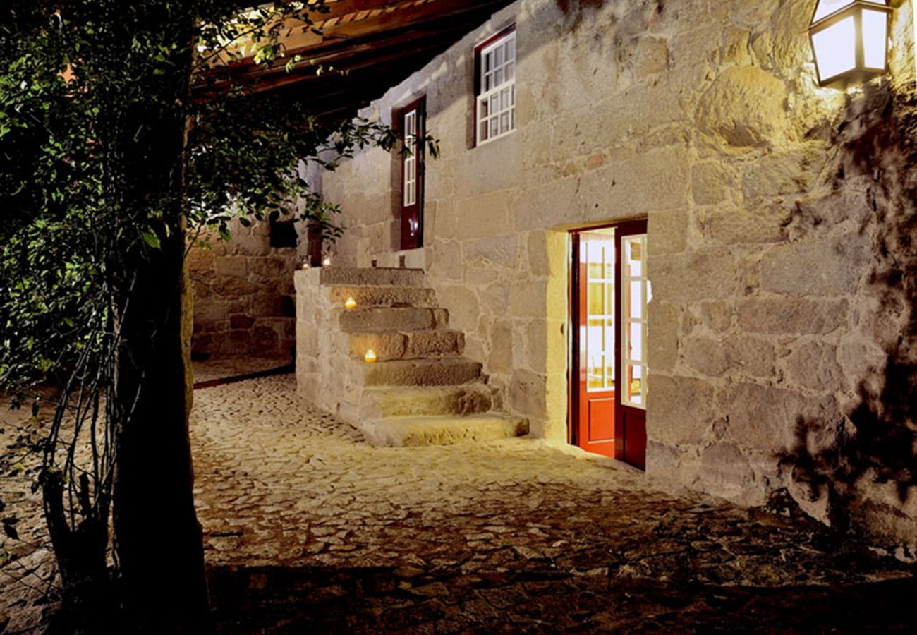 Cottage in Amares - Casa de Caseiros - Castelo do Castro