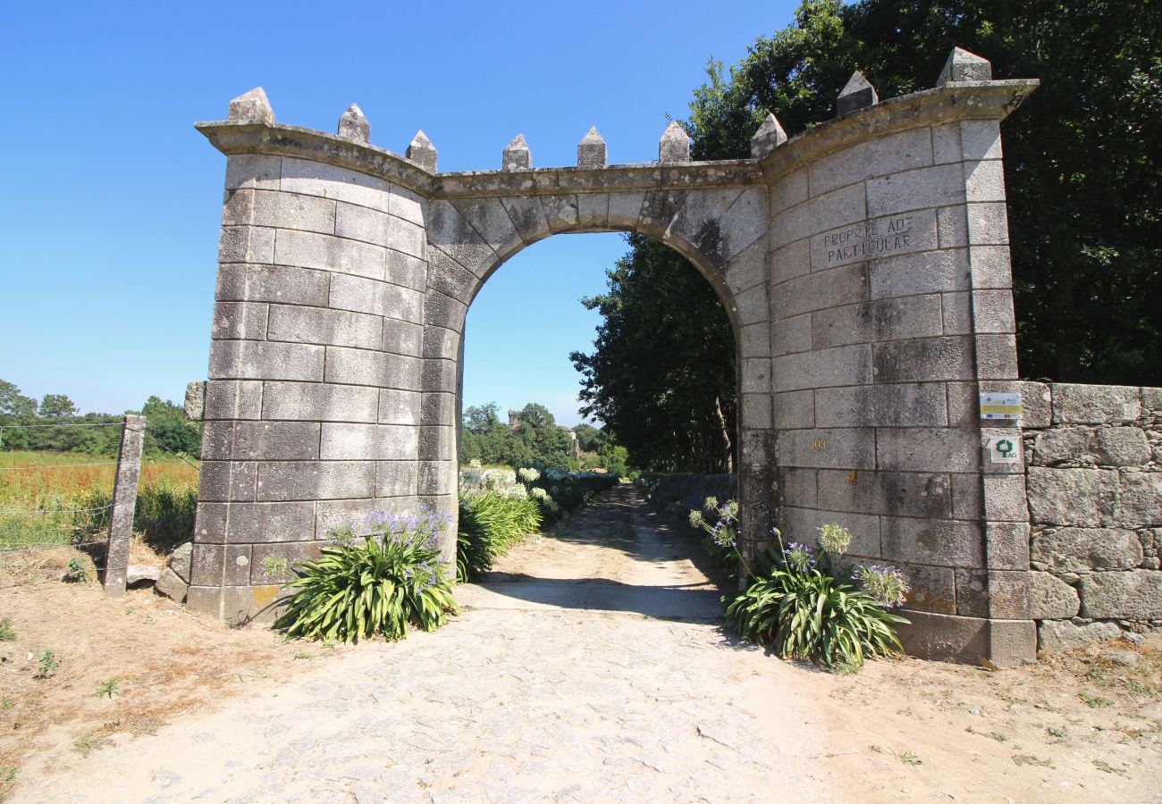 Cottage in Amares - Casa de Caseiros - Castelo do Castro