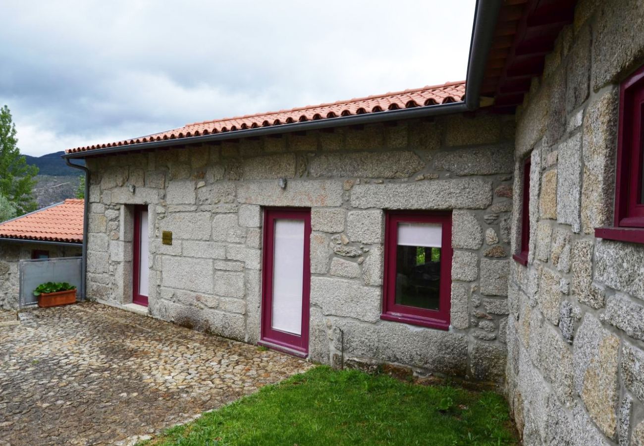 Cottage in Vieira do Minho - Casa S. Francisco - Aldeia de Louredo