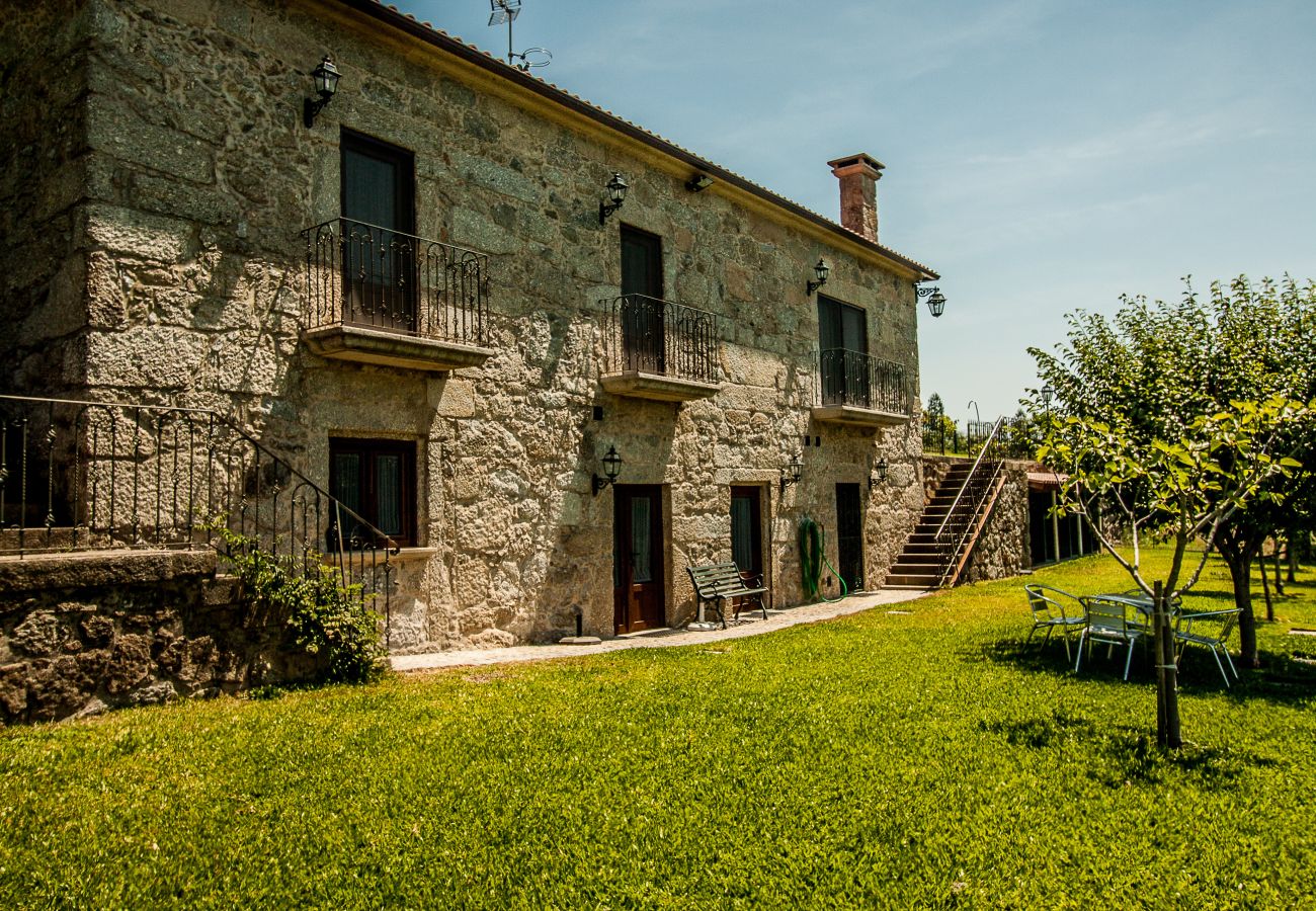 Cottage in Arcos de Valdevez - Quinta da Toural