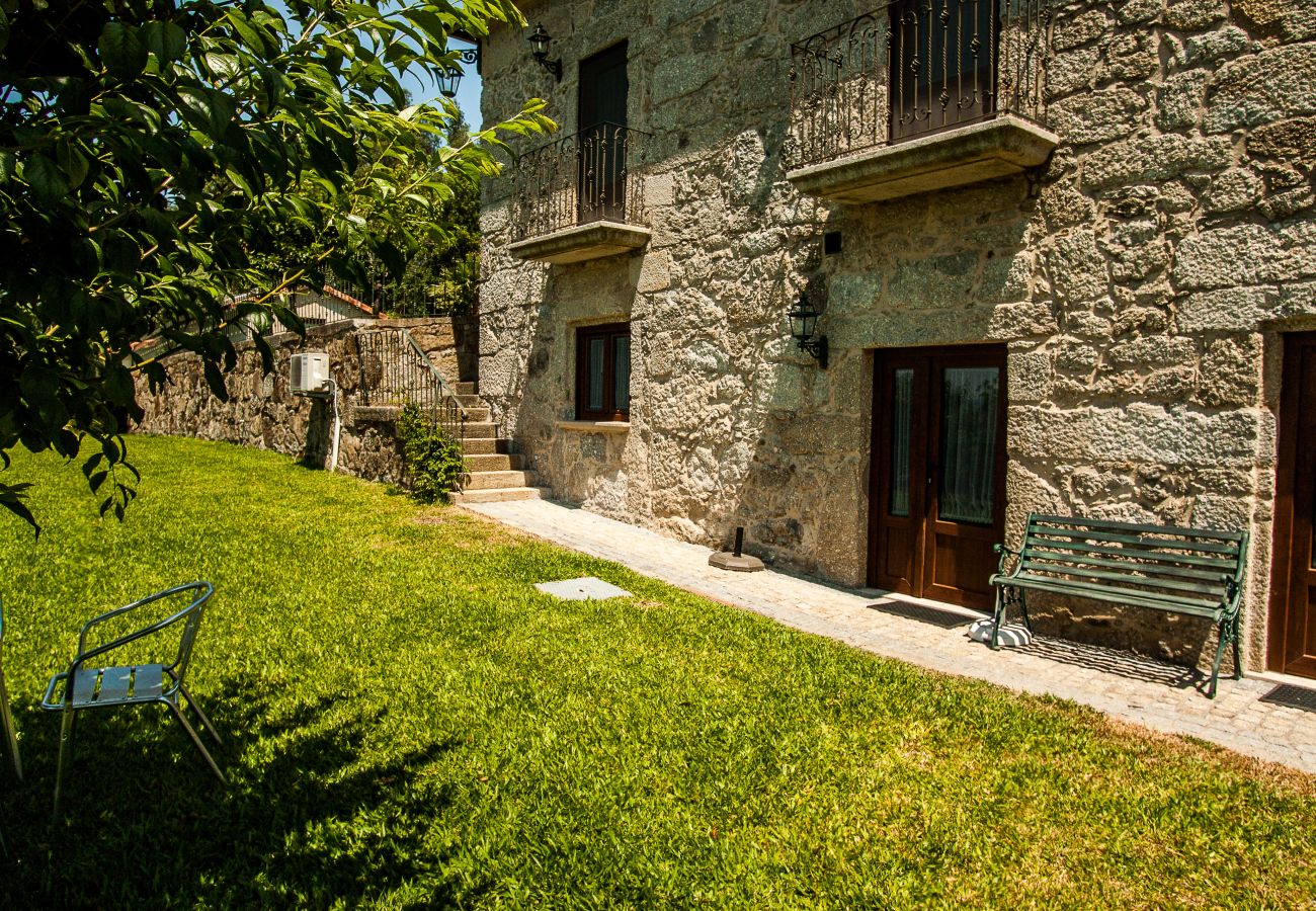 Cottage in Arcos de Valdevez - Quinta da Toural