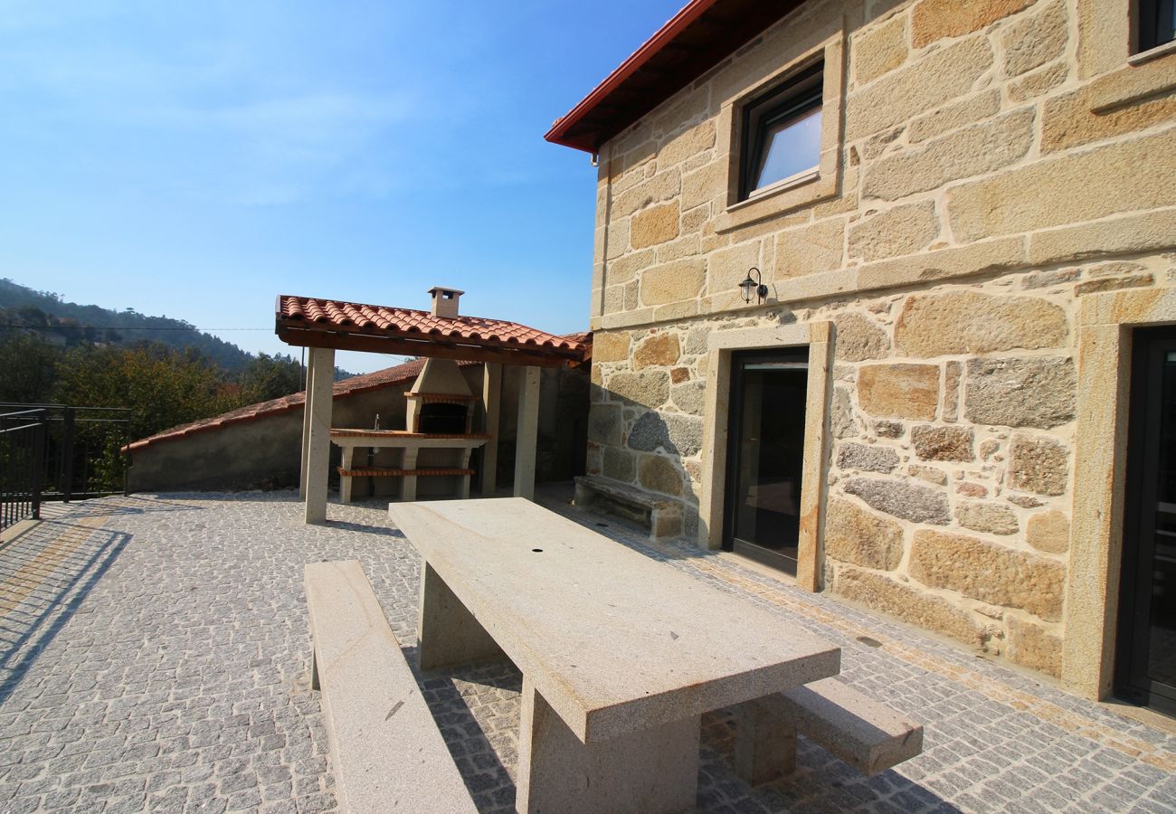 House in Terras de Bouro - Casa Alçino - Turismo Rural Peixoto