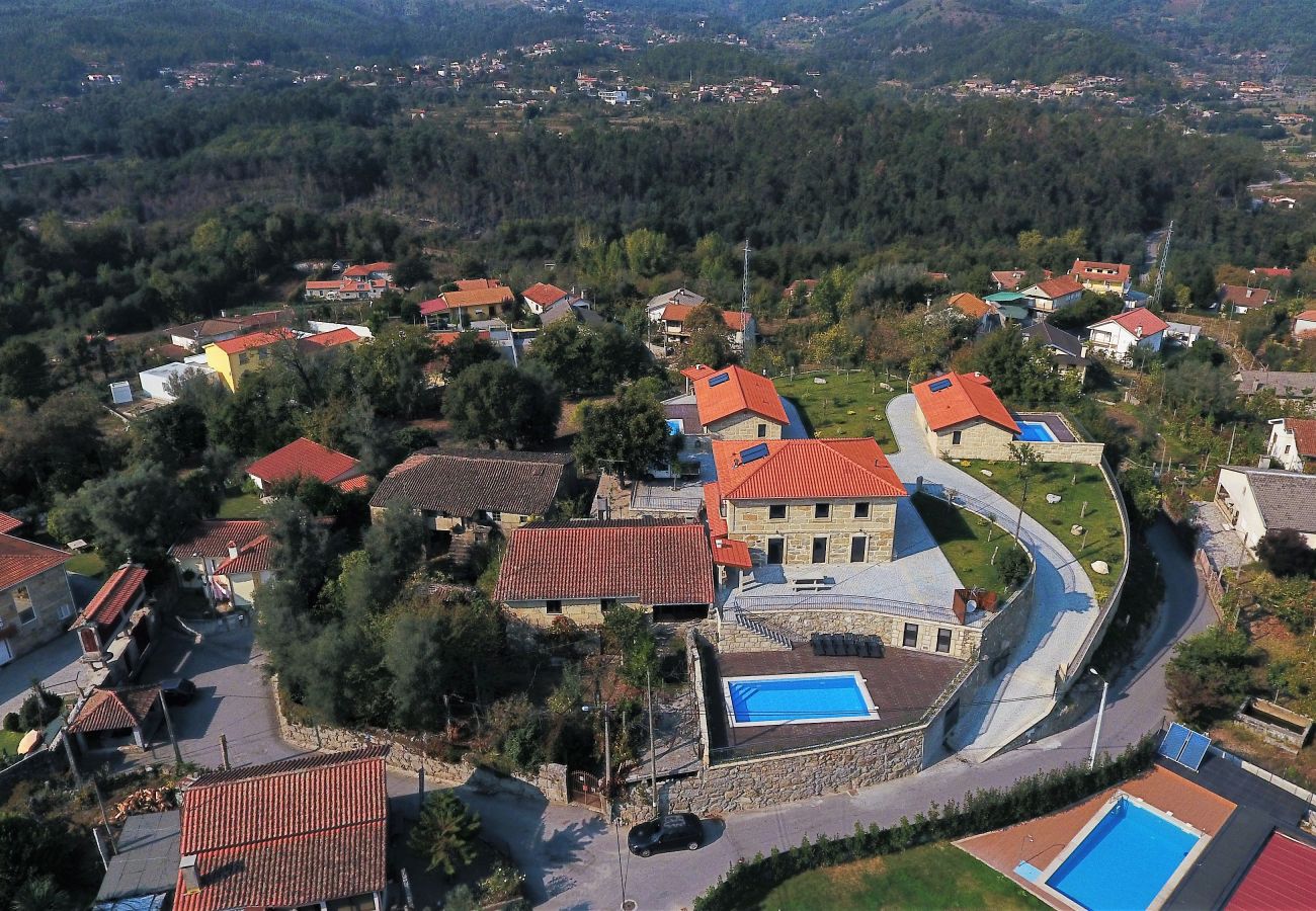 House in Terras de Bouro - Casa Alçino - Turismo Rural Peixoto