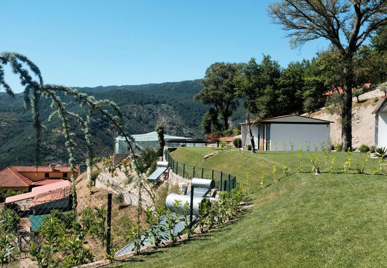 House in Vieira do Minho - Casas da Encosta de Louredo