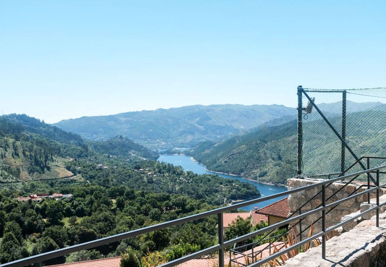 House in Vieira do Minho - Casas da Encosta de Louredo