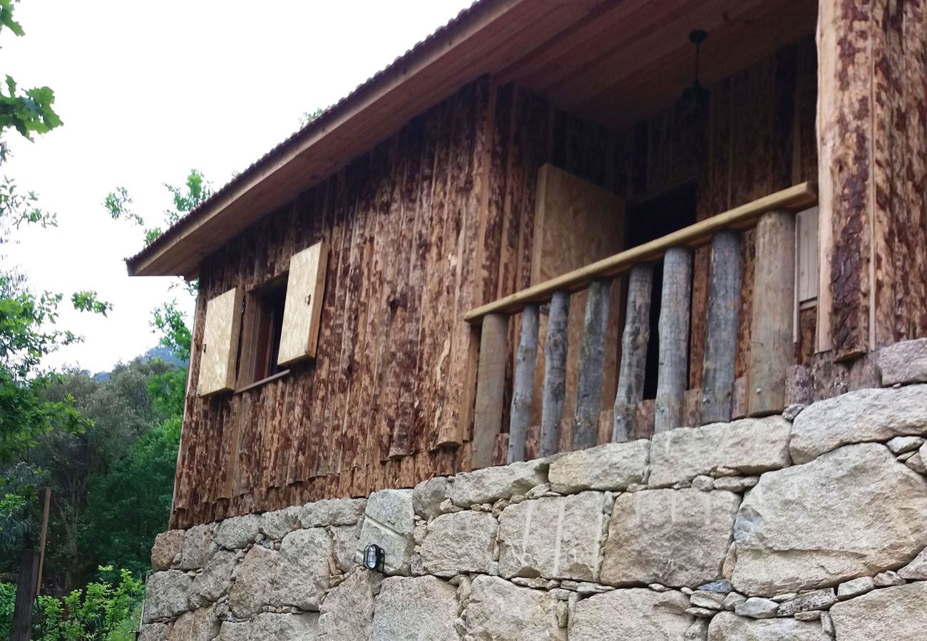 Bungalow in Gerês - Cabana T1 da Carvalha