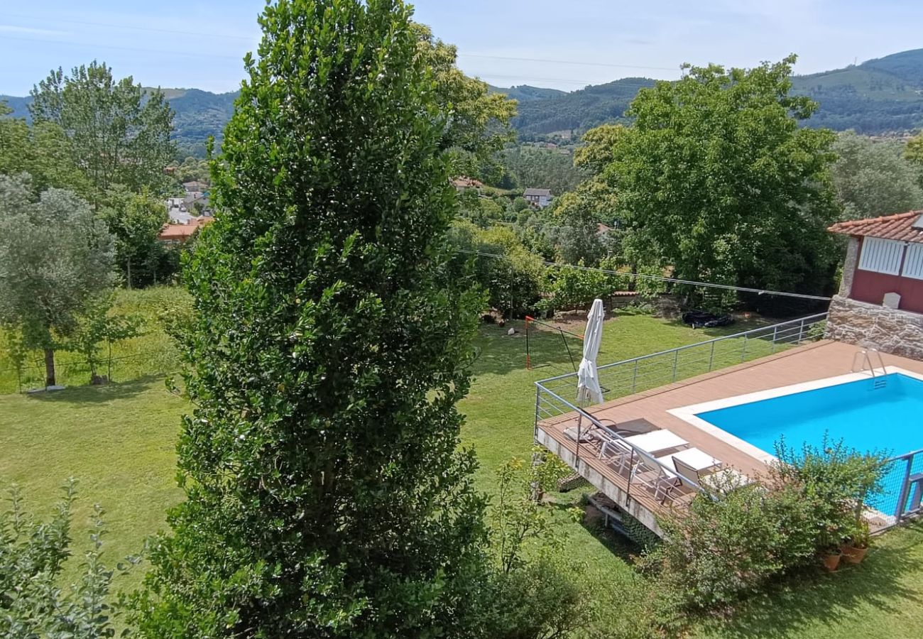 Cottage in Terras de Bouro - Casa Roupar