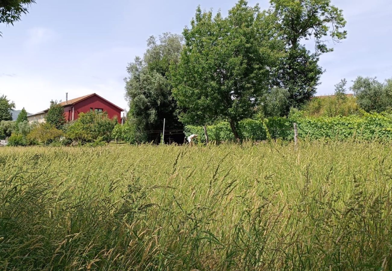 Cottage in Terras de Bouro - Casa Roupar