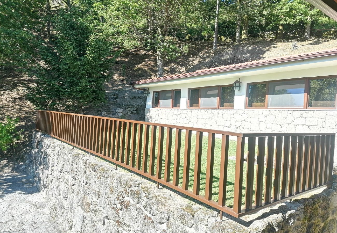 House in Terras de Bouro - Casa de Férias Parque da Peneda Gerês