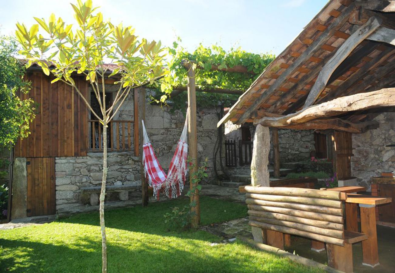 Cottage in Ponte da Barca - Casa da Levada T1