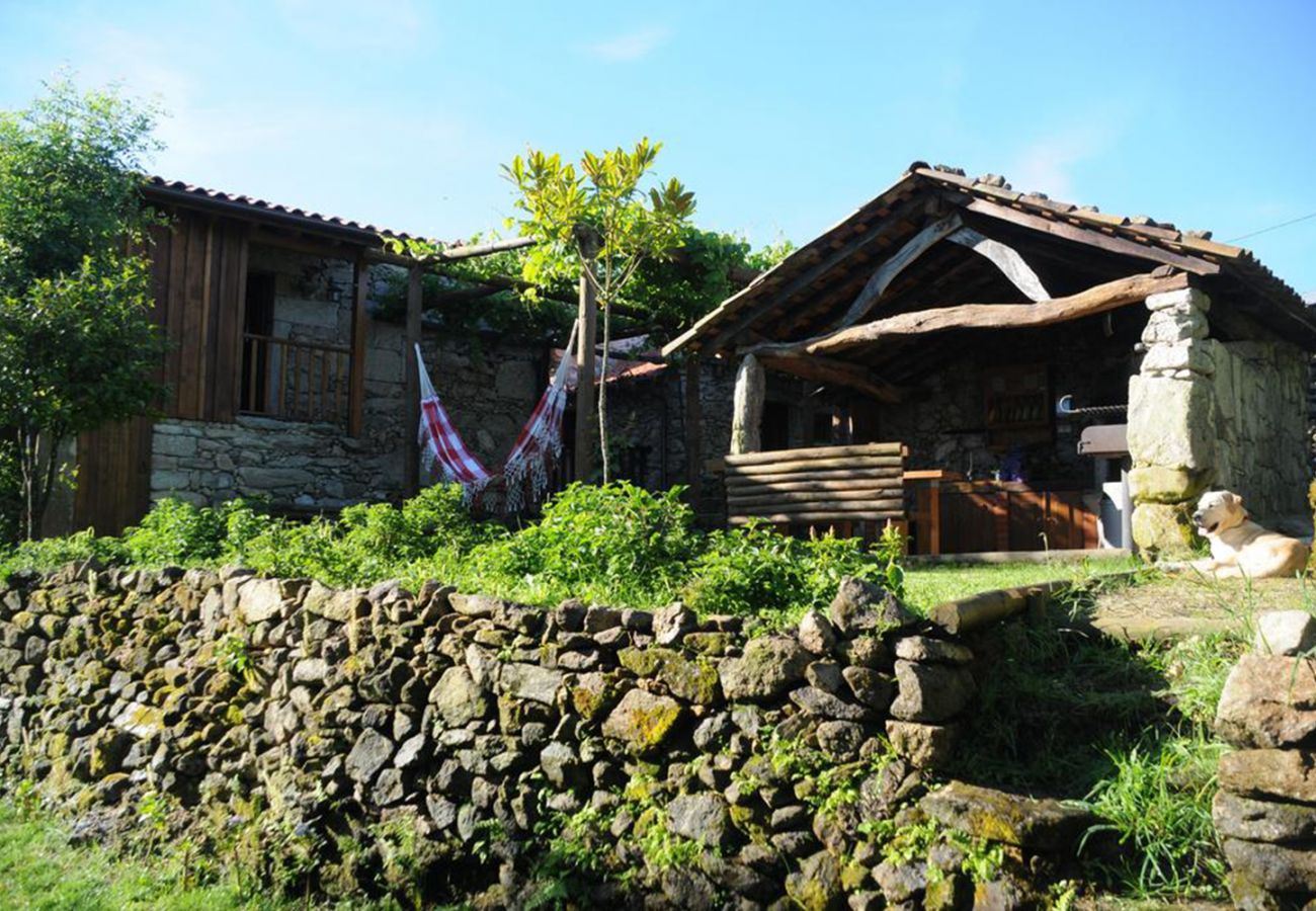 Cottage in Ponte da Barca - Casa da Levada T1