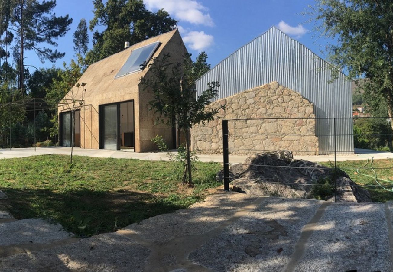 House in Arcos de Valdevez - Casa da Cortiça - Sobrenatura Ecoturismo