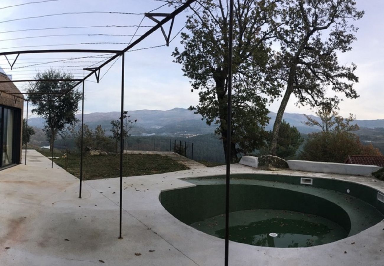 House in Arcos de Valdevez - Casa da Cortiça - Sobrenatura Ecoturismo