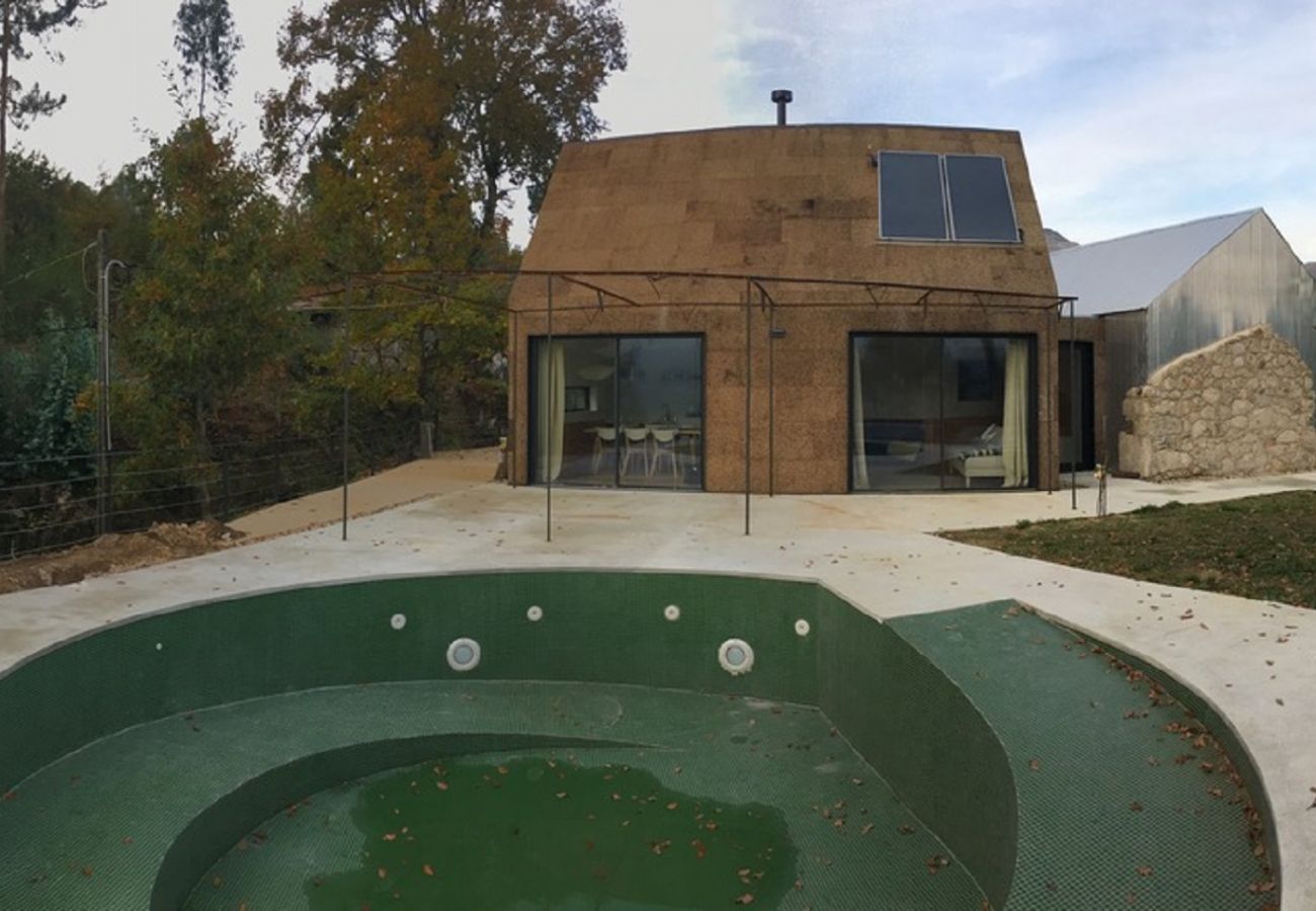 House in Arcos de Valdevez - Casa da Cortiça - Sobrenatura Ecoturismo