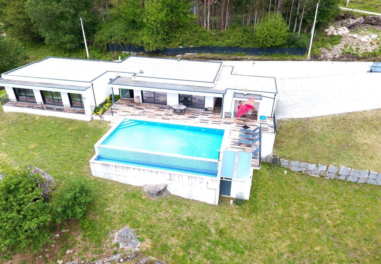 Villa in Campo do Gerês - Villa das Mós