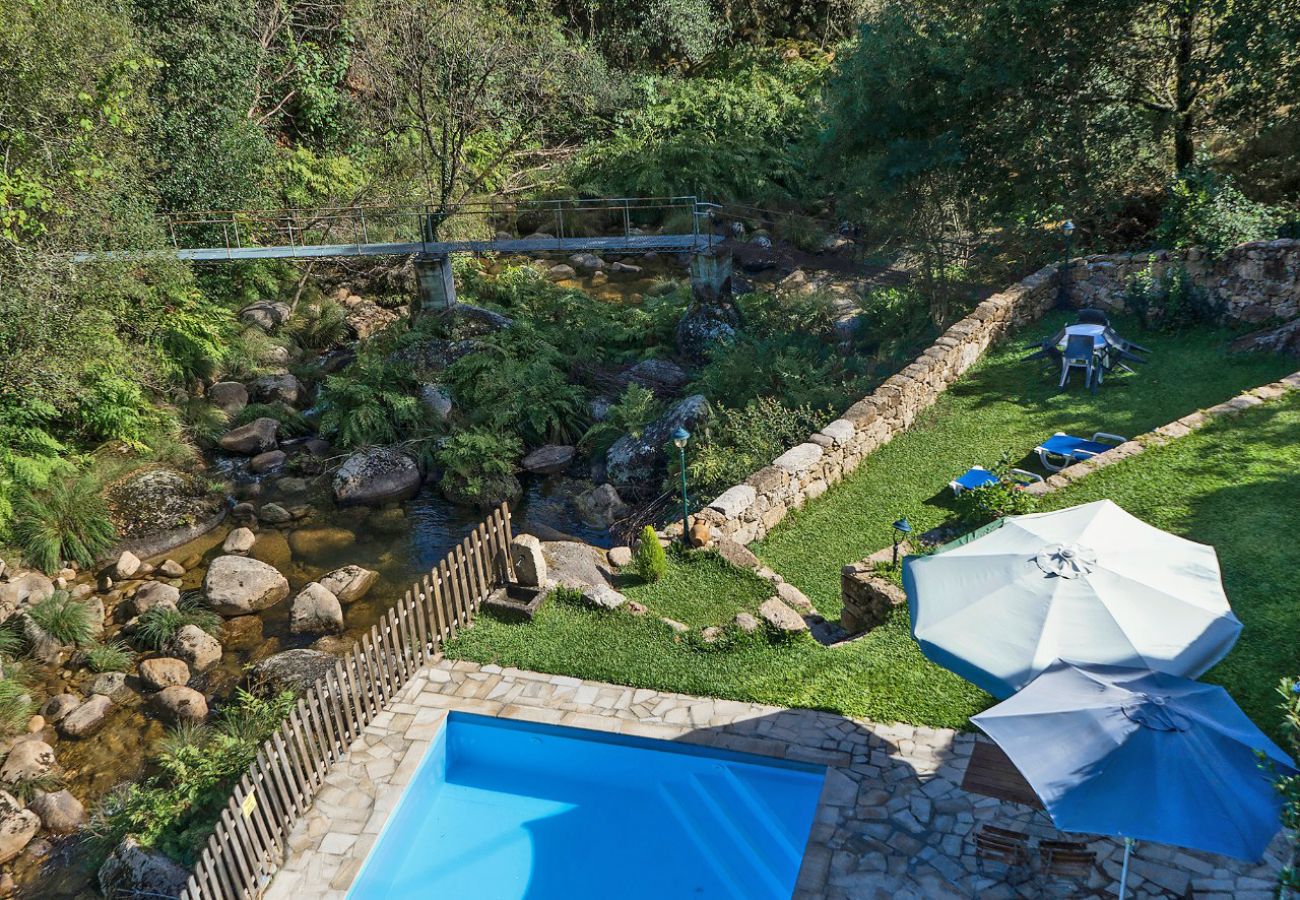 Cottage in Arcos de Valdevez - Casa Lagoa - Casas da Peneda