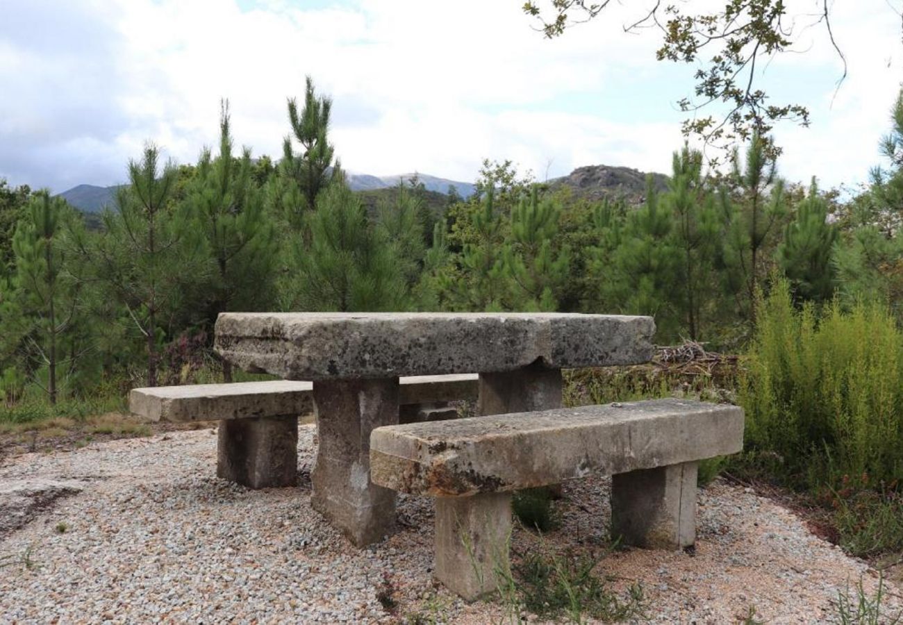 Bungalow in Campo do Gerês - Bungalow Outeiro do Moinho