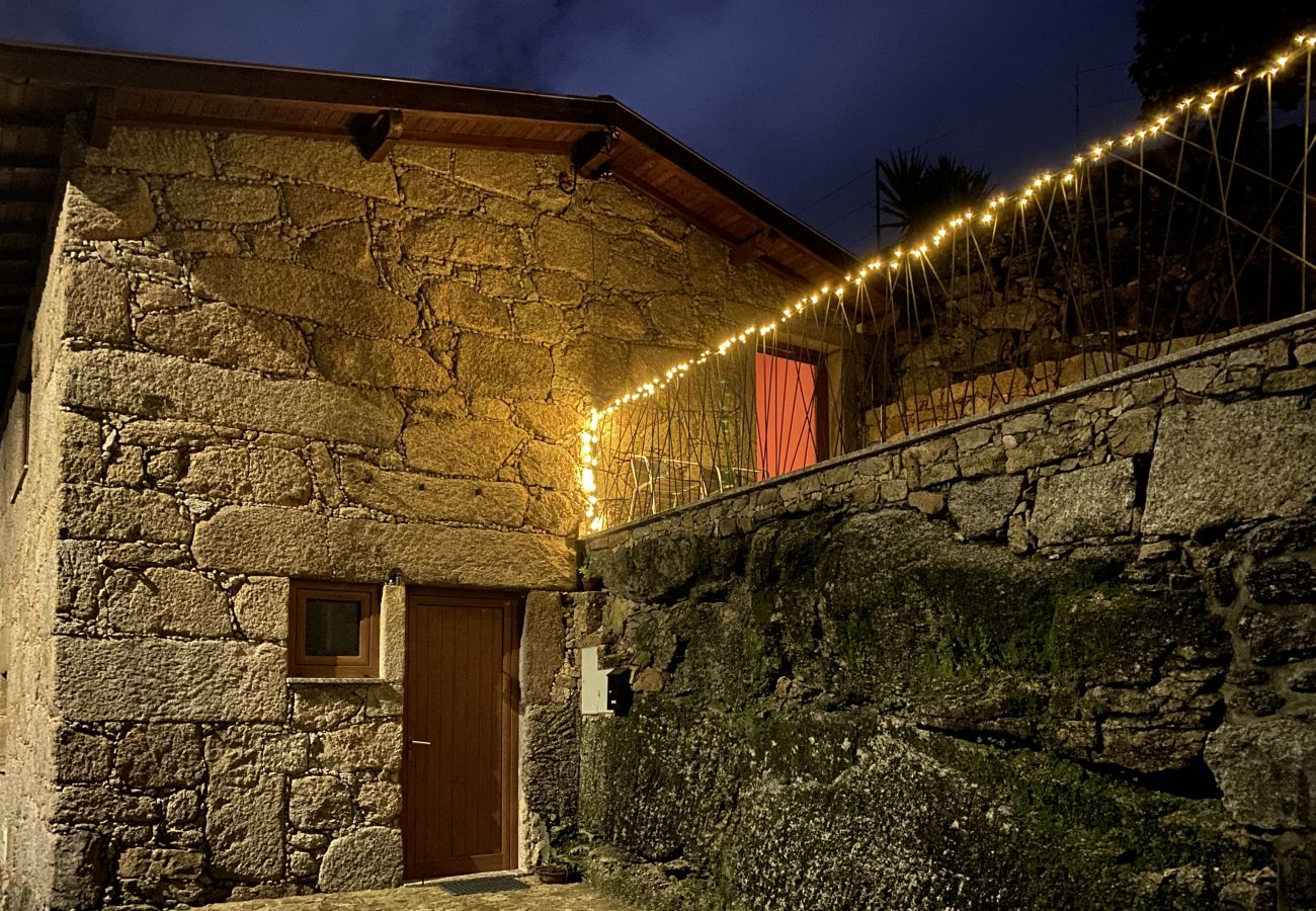 Cottage in Campo do Gerês - Green Man Gerês Mountain House