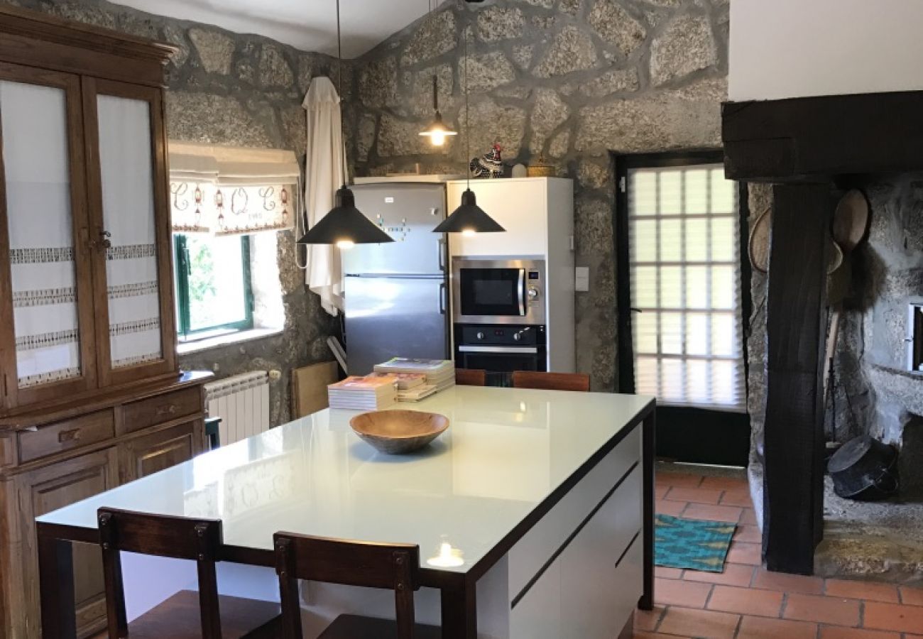 Cottage in Amares - Casa da Cressó - Gerês