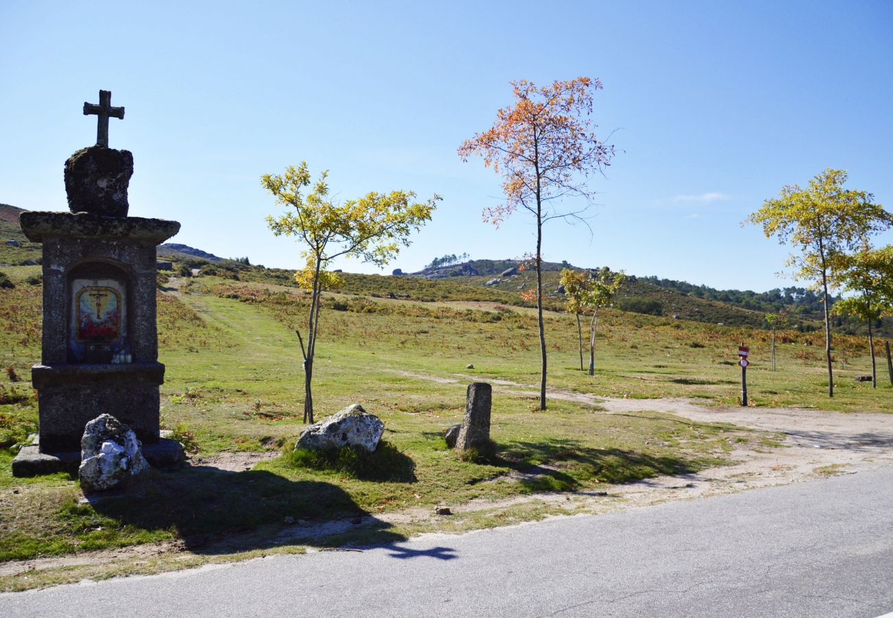 Gîte Rural à Gerês - Casa dos Bernardos T2 - Piso 1