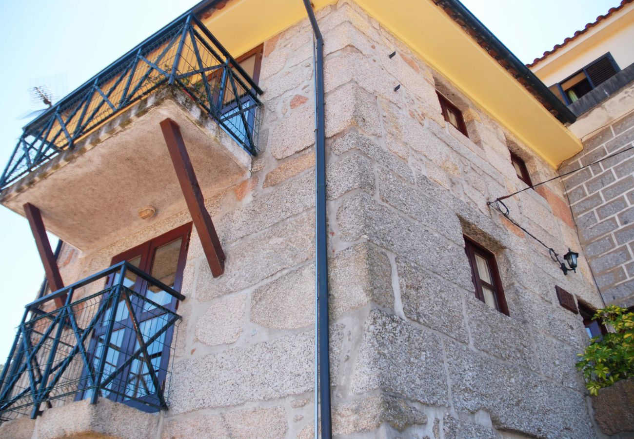 Gîte Rural à Gerês - Casa Parada - Água Montanha Lazer