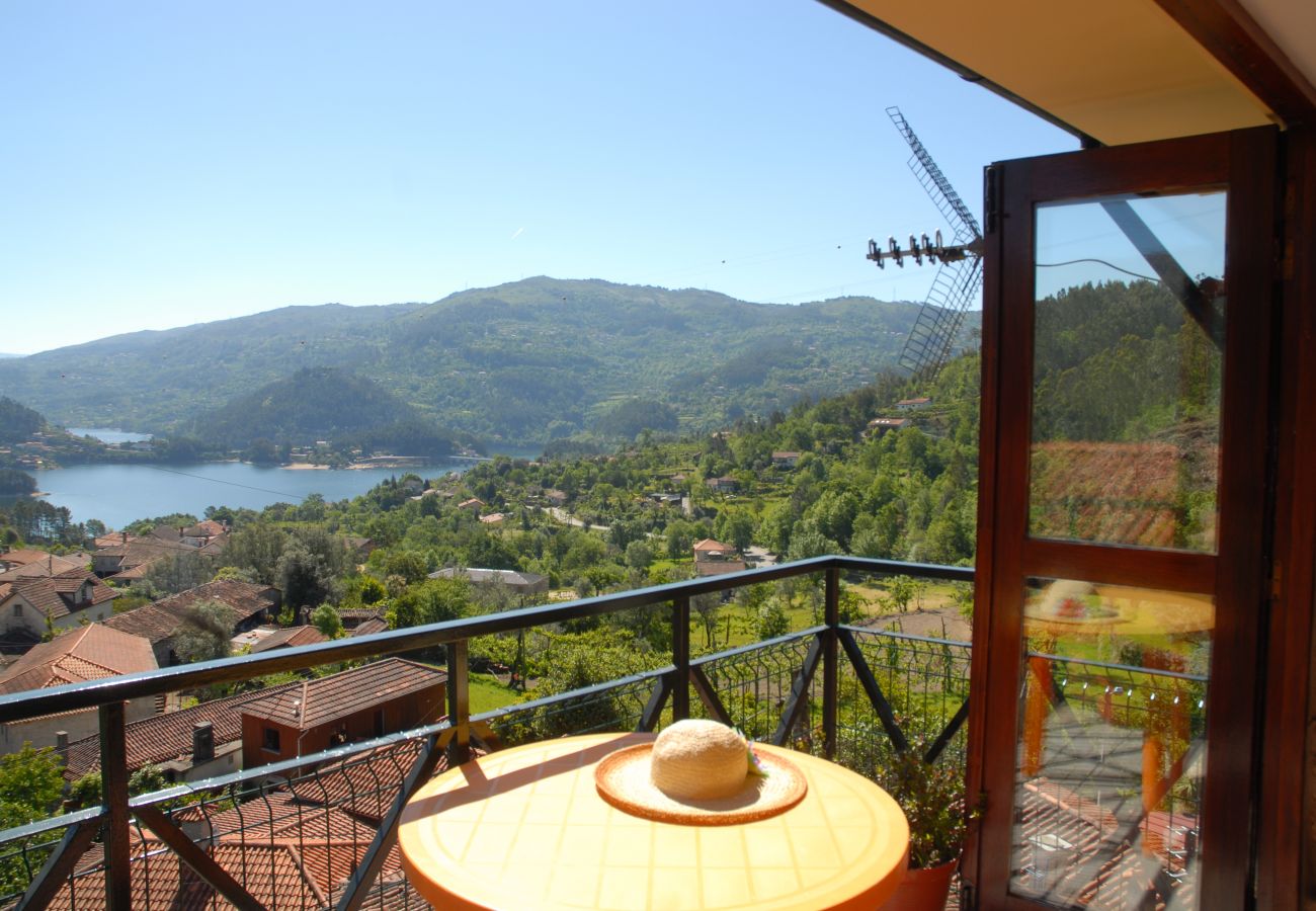 Gîte Rural à Gerês - Casa Parada - Água Montanha Lazer