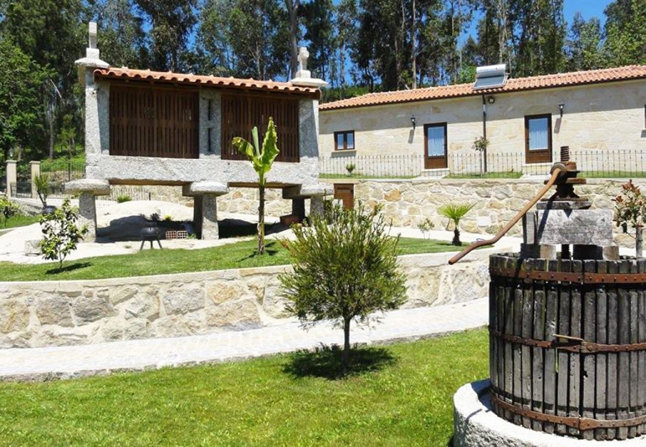 Bungalow à Arcos de Valdevez - Casa do Penedo T1 - Quinta do Toural