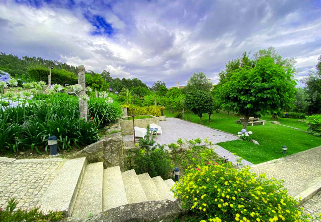 Gîte Rural à Amares - Meiro’s House Tourism and Nature